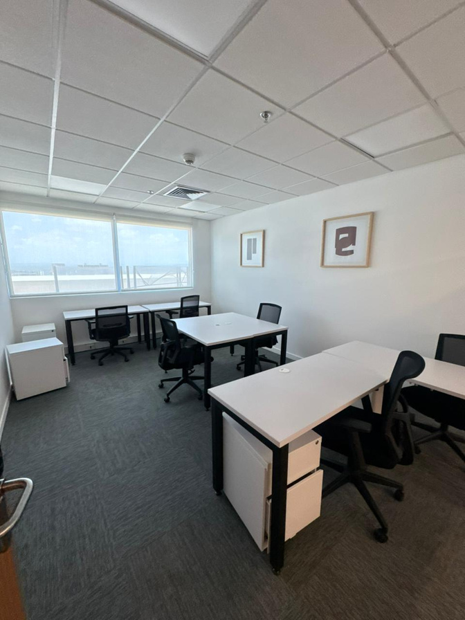 Furnished private office option at the prospective Barranquilla business center